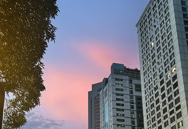 在阿联酋注册公司，选迪拜还是阿布扎比