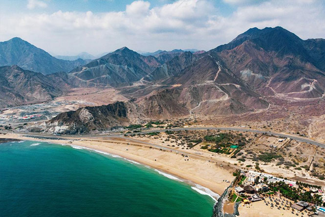 富查伊拉自由贸易区.jpg 富查伊拉自由贸易区.jpg